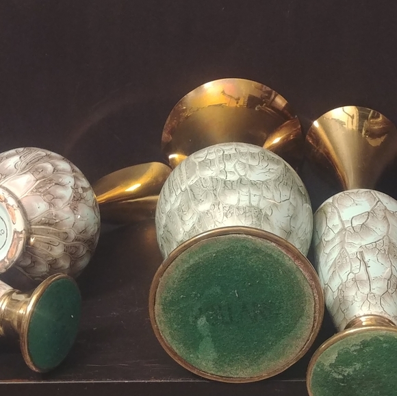 Set 4 Delft Holland Pottery Vases Gold Green - Picture 6 of 8